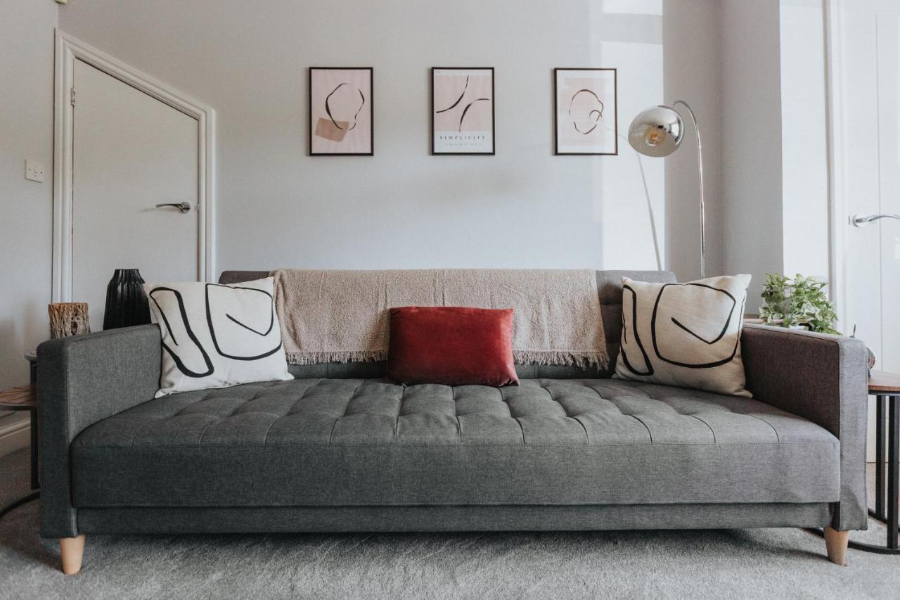 Curlew - 3 Bedrooms Wi-Fi, Parking, Contractors Thornton  Exteriör bild