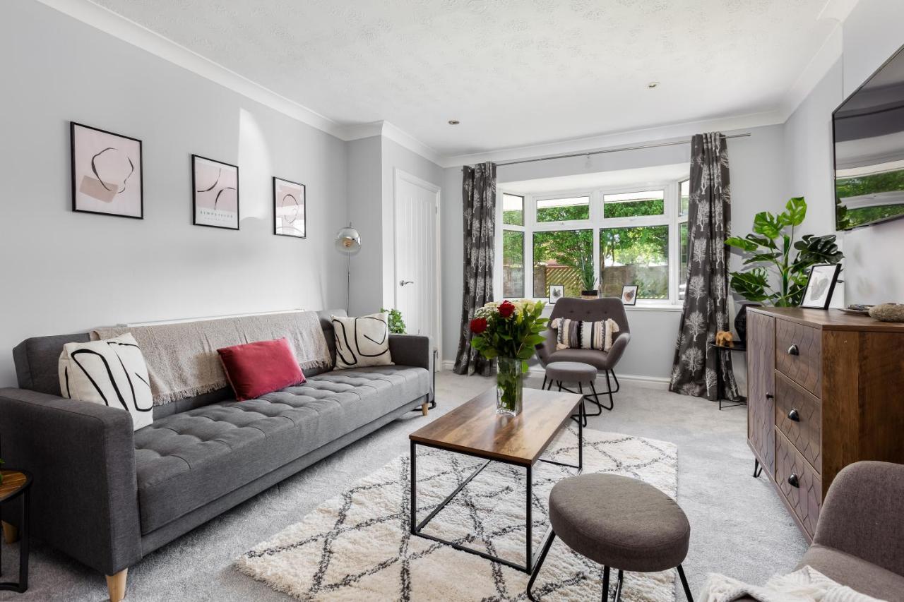 Curlew - 3 Bedrooms Wi-Fi, Parking, Contractors Thornton  Exteriör bild